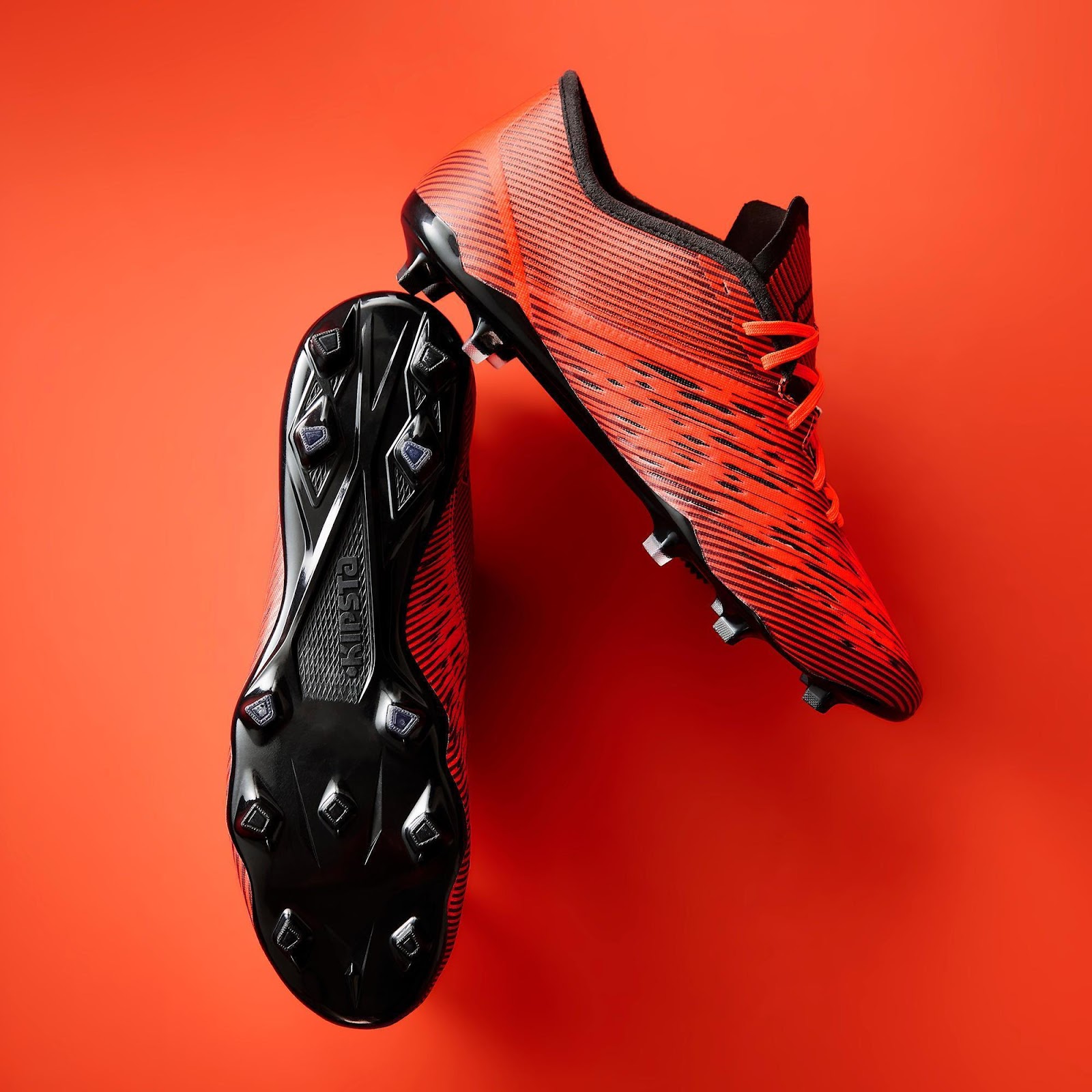 180 Gram Boots For 50 Euro All New Kipsta CLR900 2019 Football